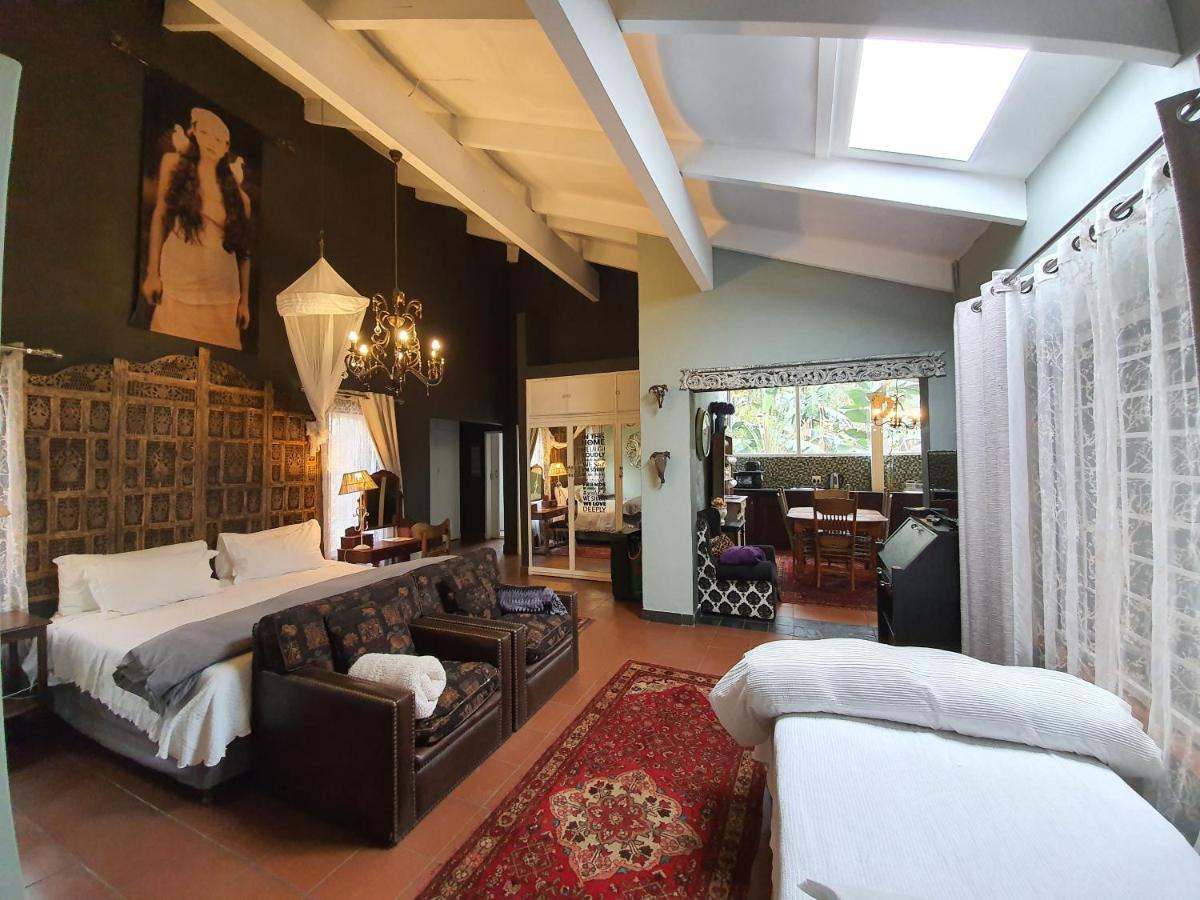 Waterhouse Guest Lodge - Indus Street Pretoria-Noord エクステリア 写真
